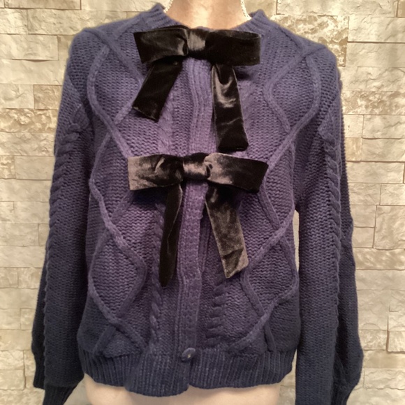 Tuckernuck Hyacinth House Velvet Bow Coquette Cardigan Sweater - Picture 3 of 7